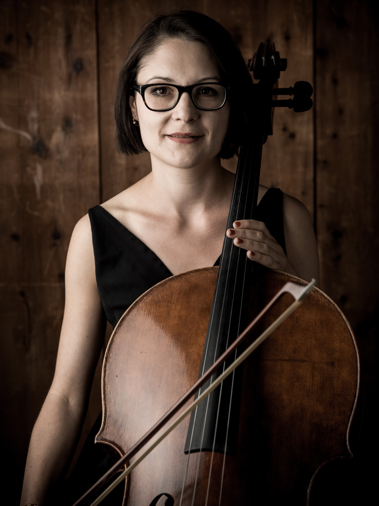 Cristina Janett (cello)